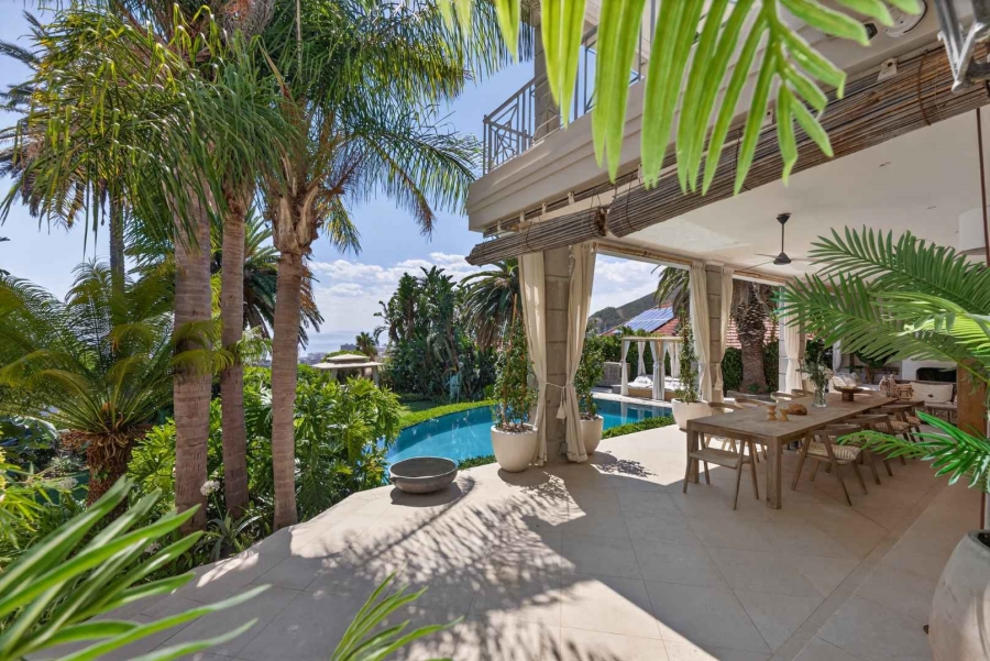 5 Bedroom Property for Sale in Fresnaye Western Cape